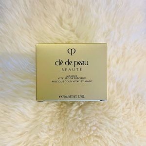 Cle de Peau Precious Gold Vitality Mask